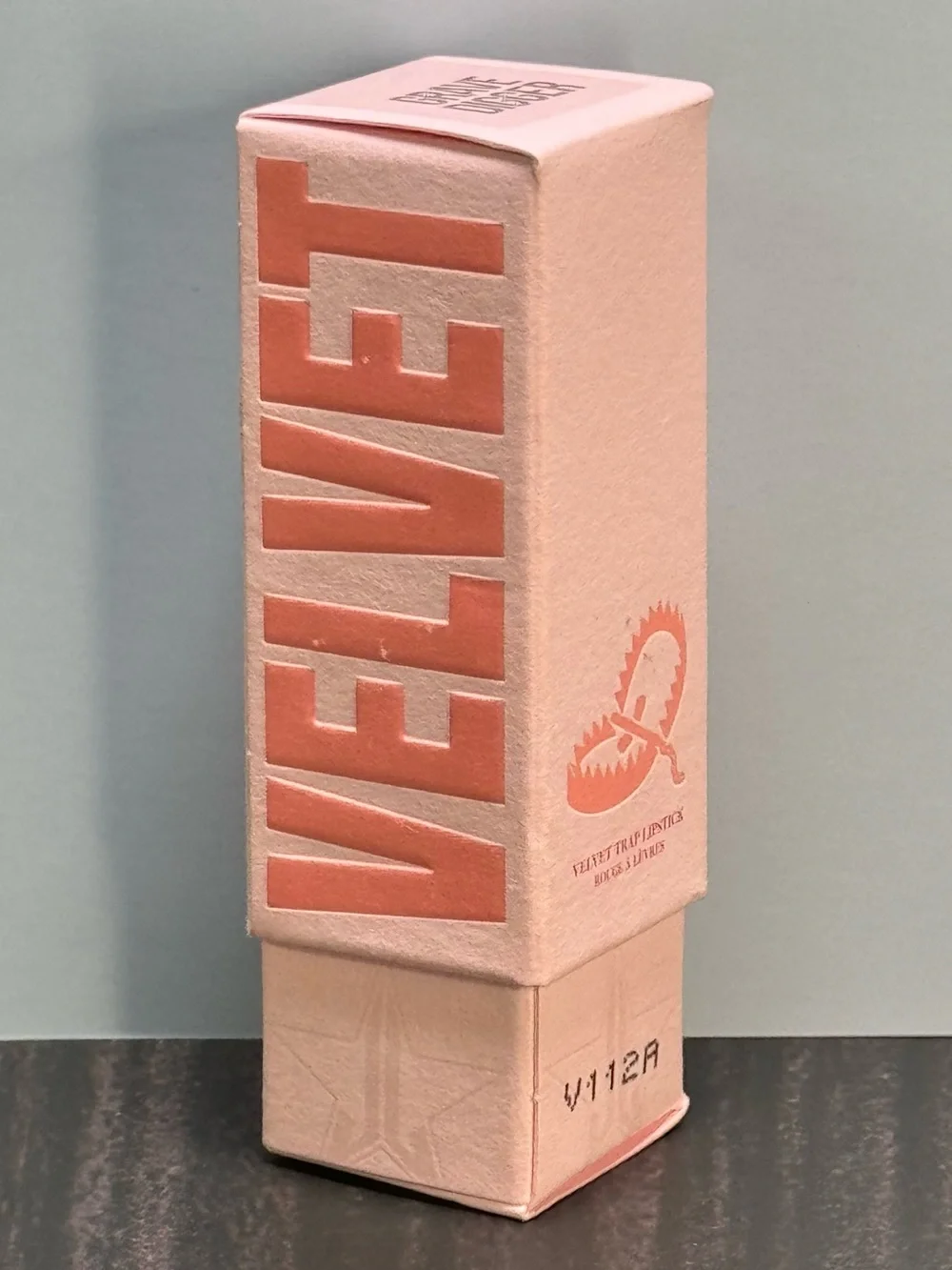 Jeffree Star Cosmetics Velvet Trap Matte Lipstick  (GRAVE DIGGER) NIB 0.14 oz